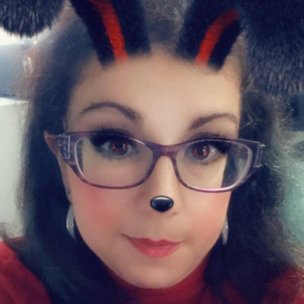 Meet your Posher, Andrea